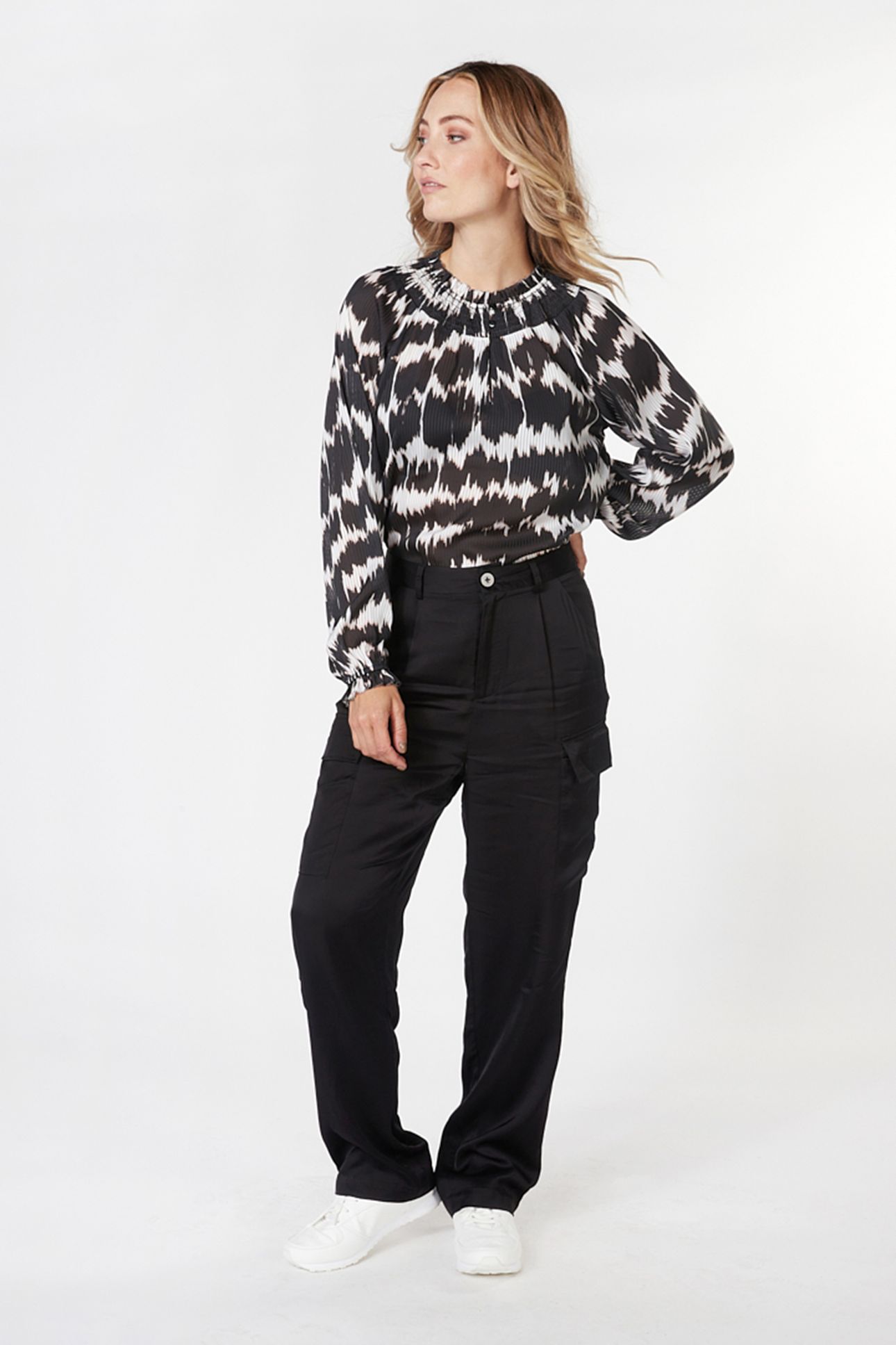BLOUSE RAGLAN ABSOLUTE ILLUSION PRINT 2