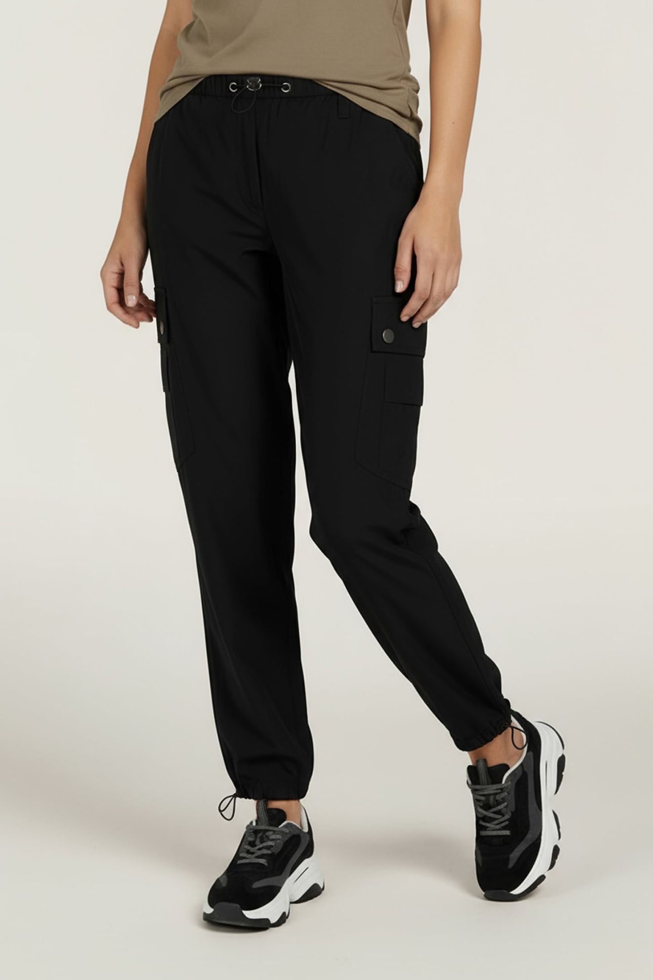 TROUSERS CARGO BLACK 1