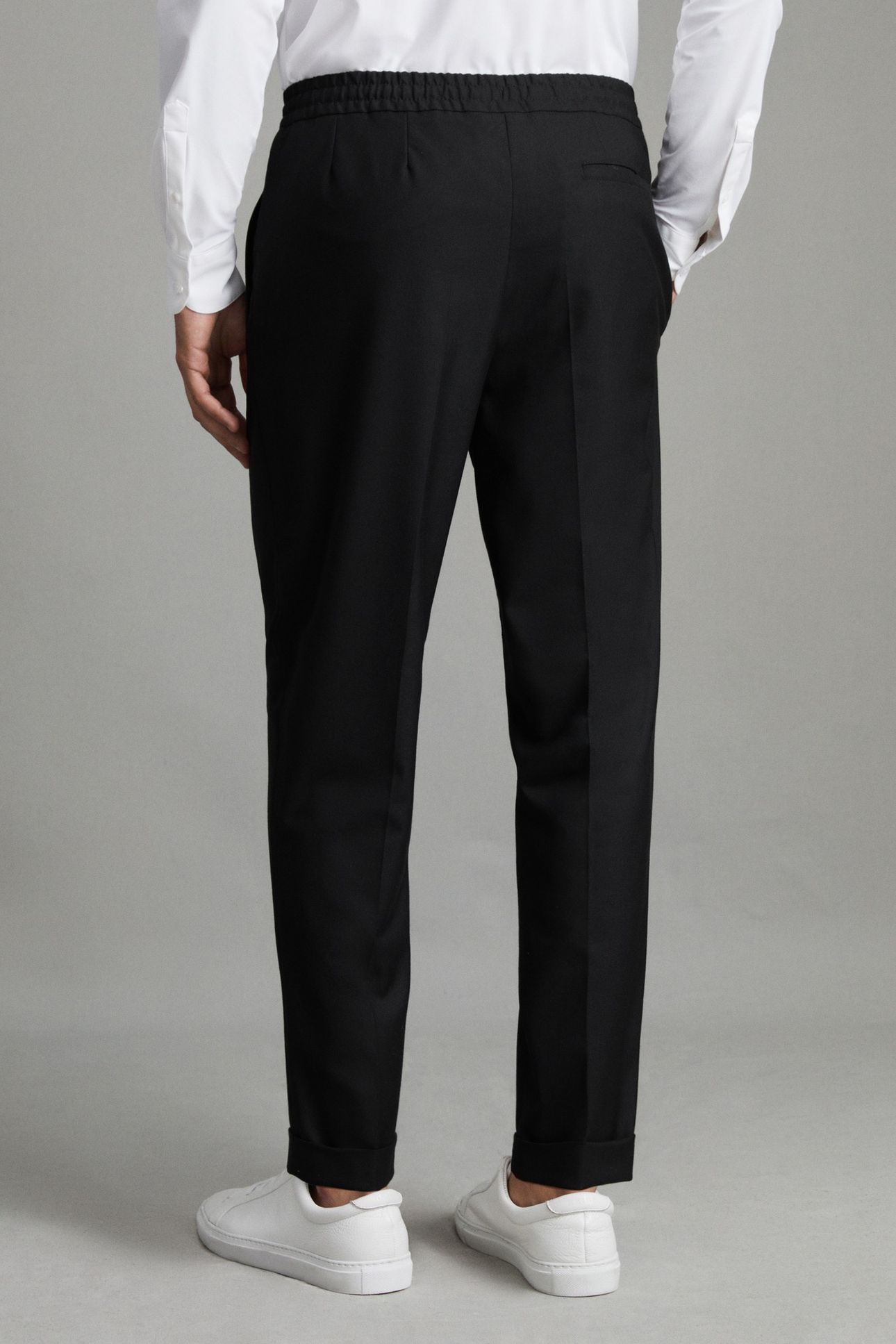 PLEATED RELAXED TROUSER BLACK 3