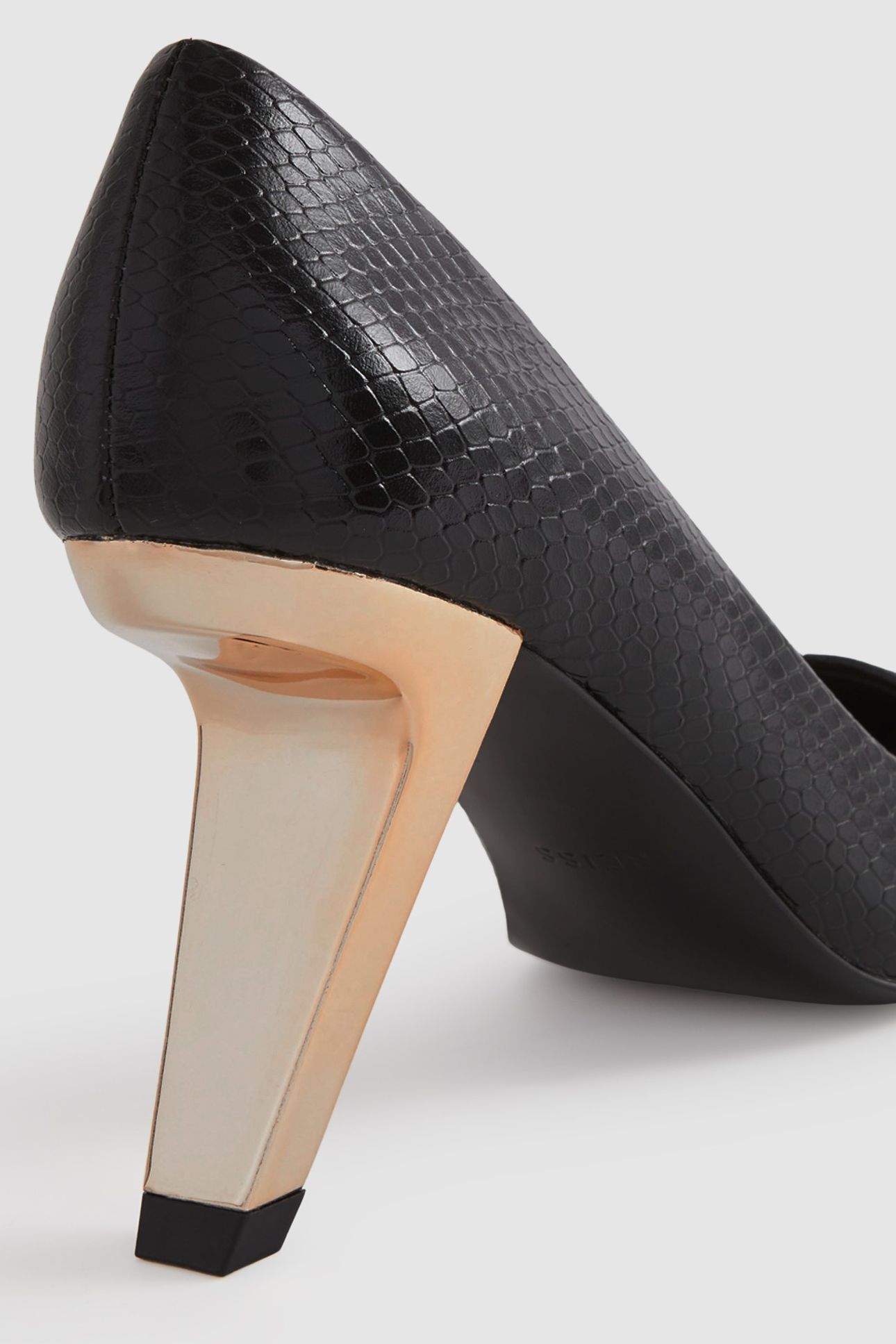LEATHER COURT BLACK 4