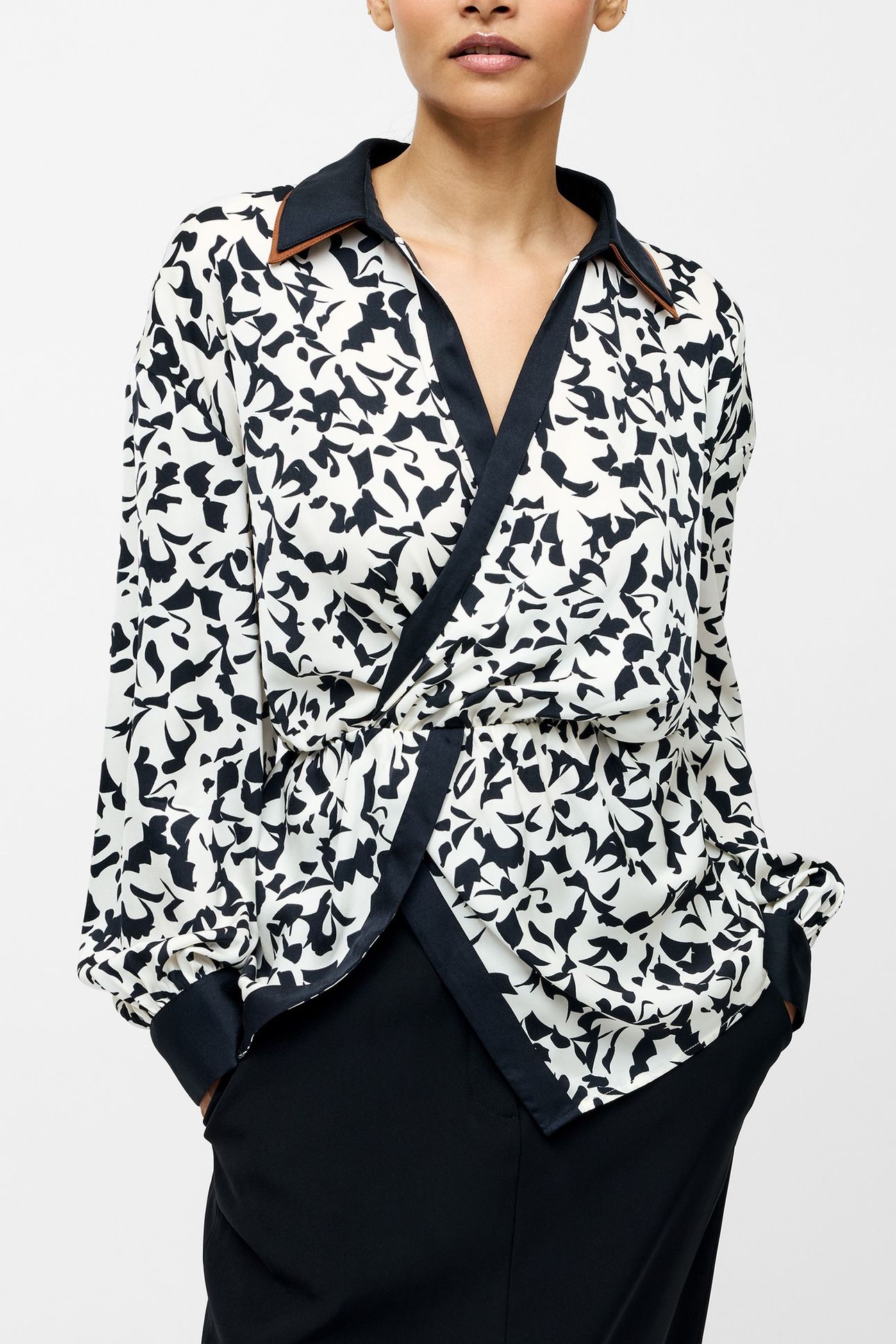 DOMASCO TWIST SHIRT NAVY/CREAM 2