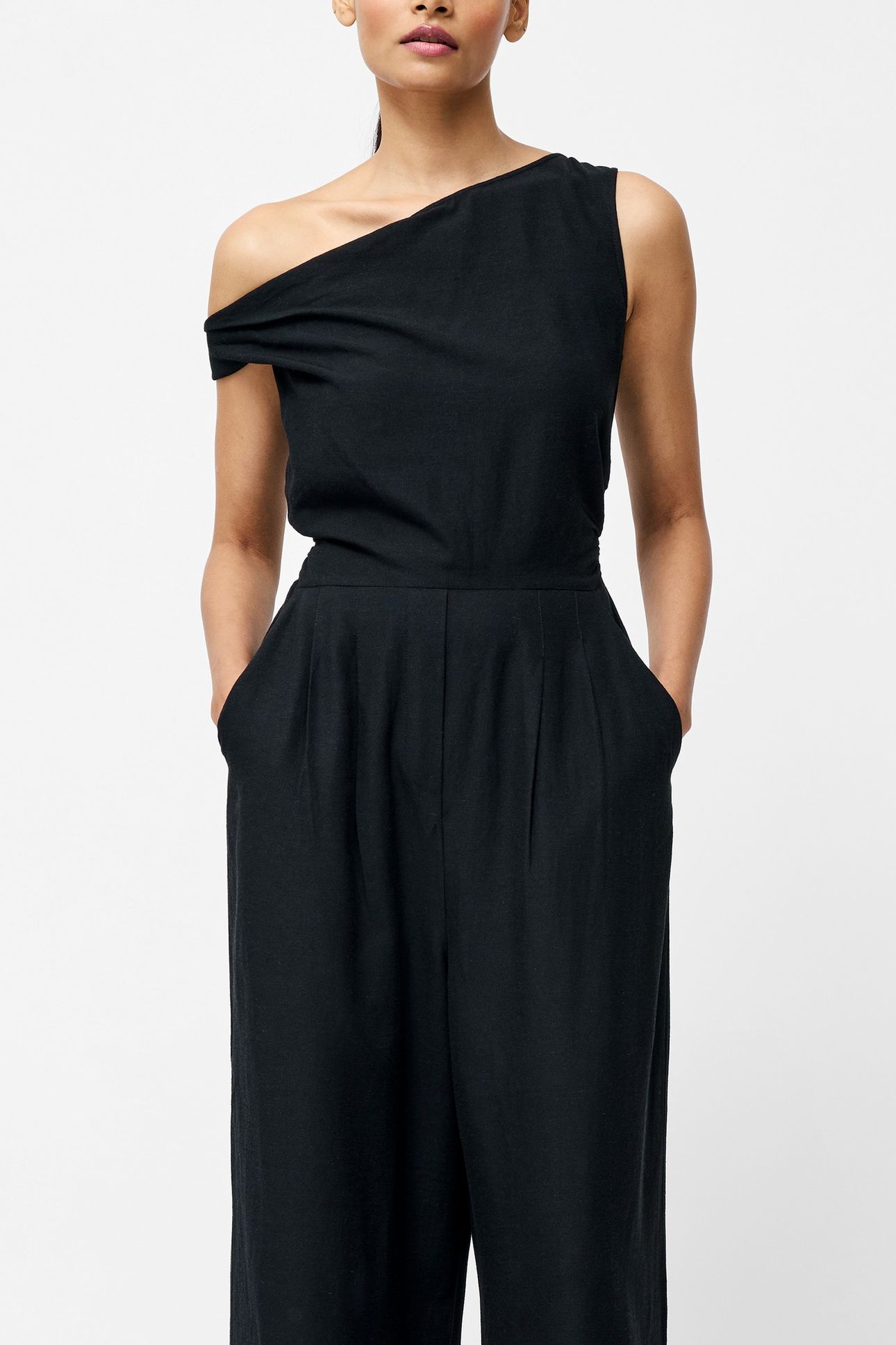 ARIETTE LINEN BLEND JUMPSUIT BLACK 4