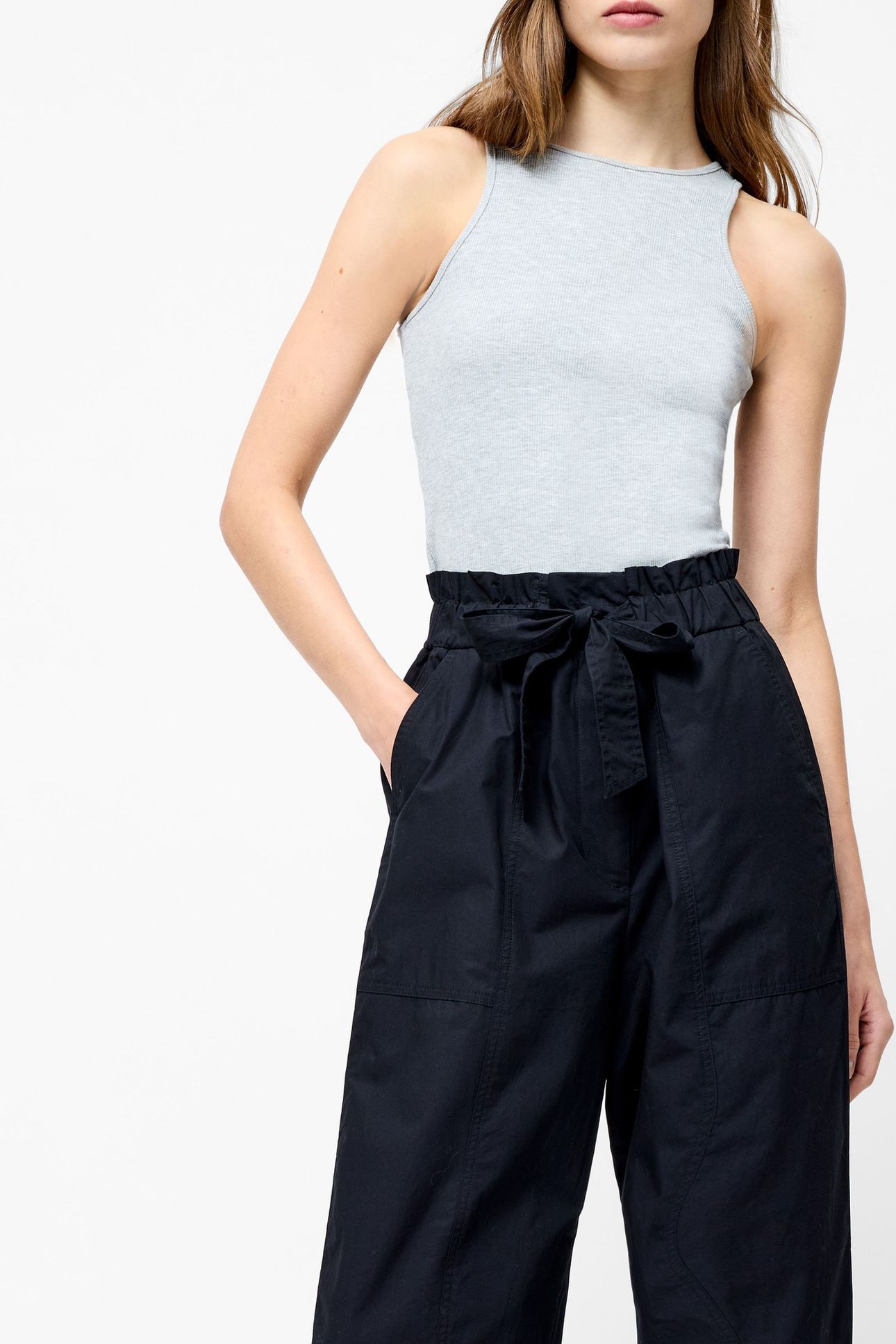 COTTON PAPER BAG TROUSER BLACK 2