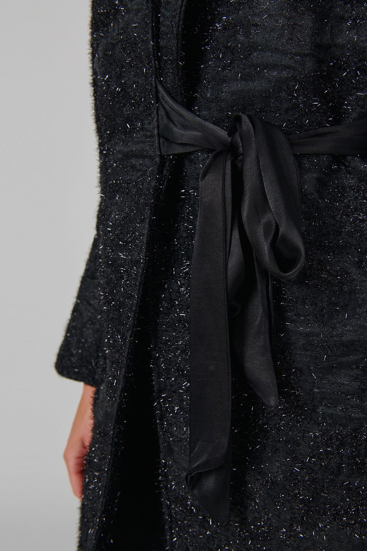 LEIPOA BLACK 4