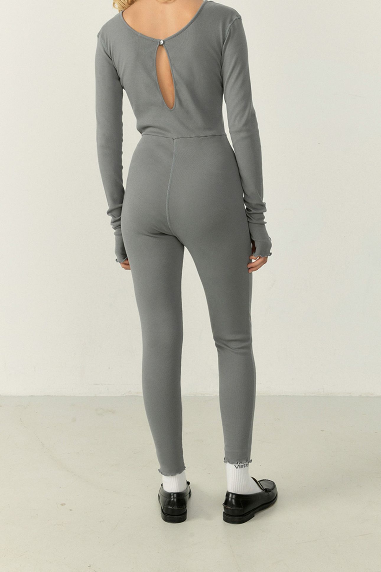 MID-LENGTH BOAT NECK PANTS JUMPSUIT FOGGY 1
