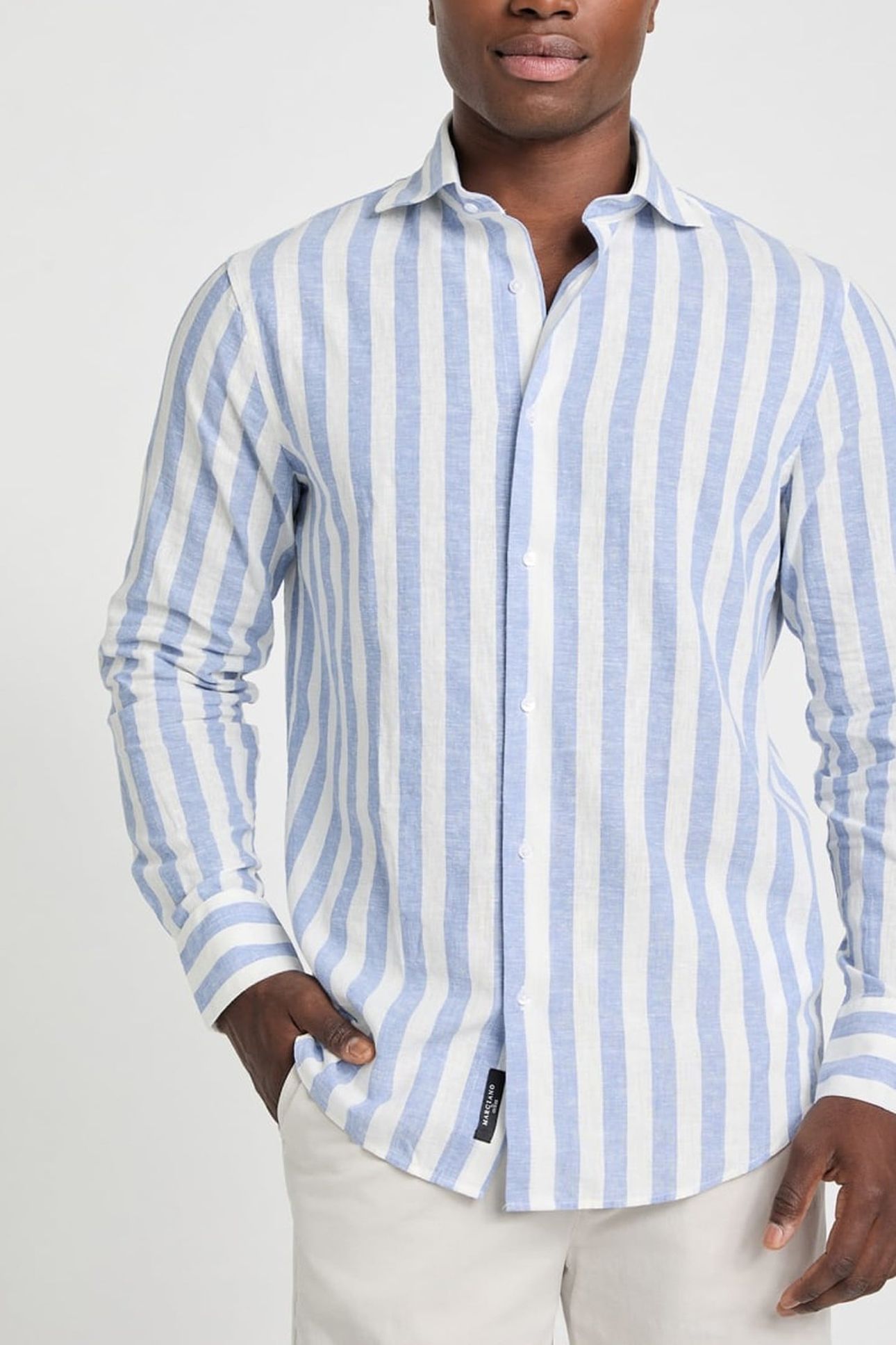 MARCIANO BY GUESS BILL FRENCH COLLAR R LIGHTBLUE & WHITE MI 6