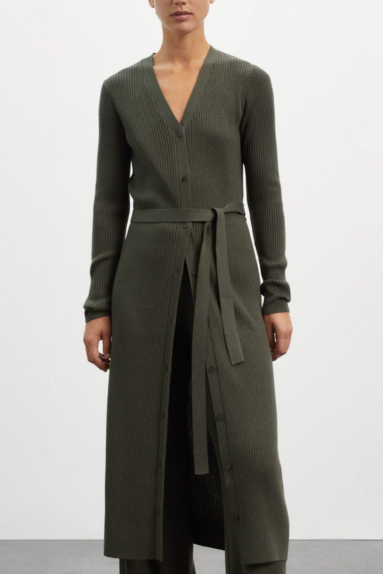 ROMEROALF KNIT OLIVE 1