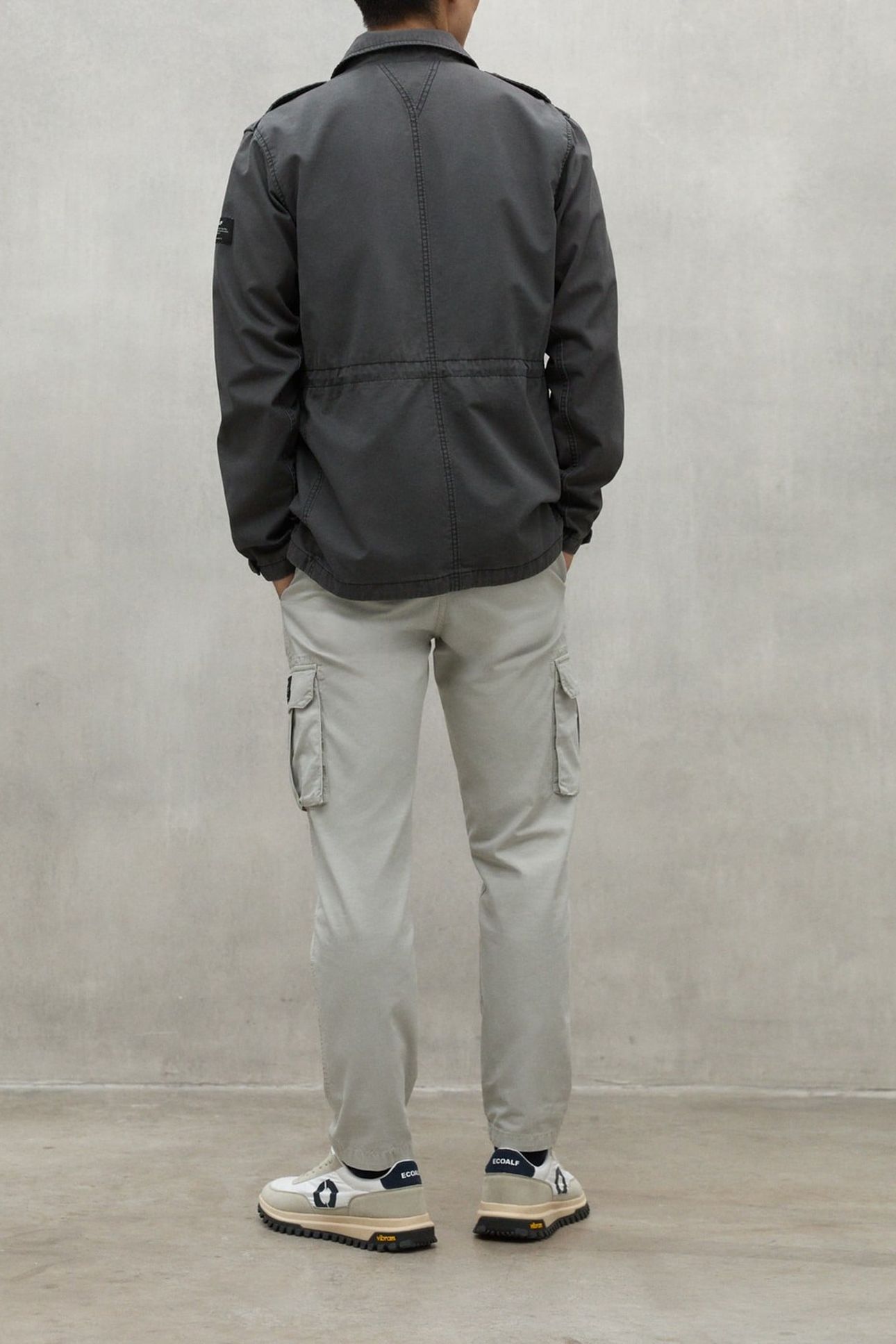 LAWUALF JACKET ASPHALT 3