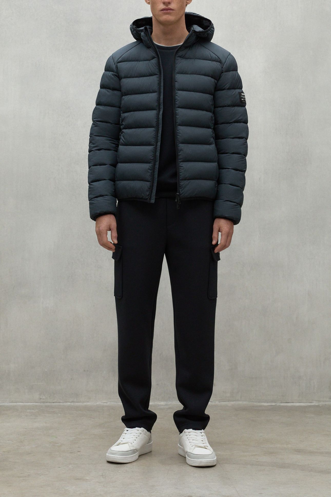 ASPENALF JACKET CAVIAR 1