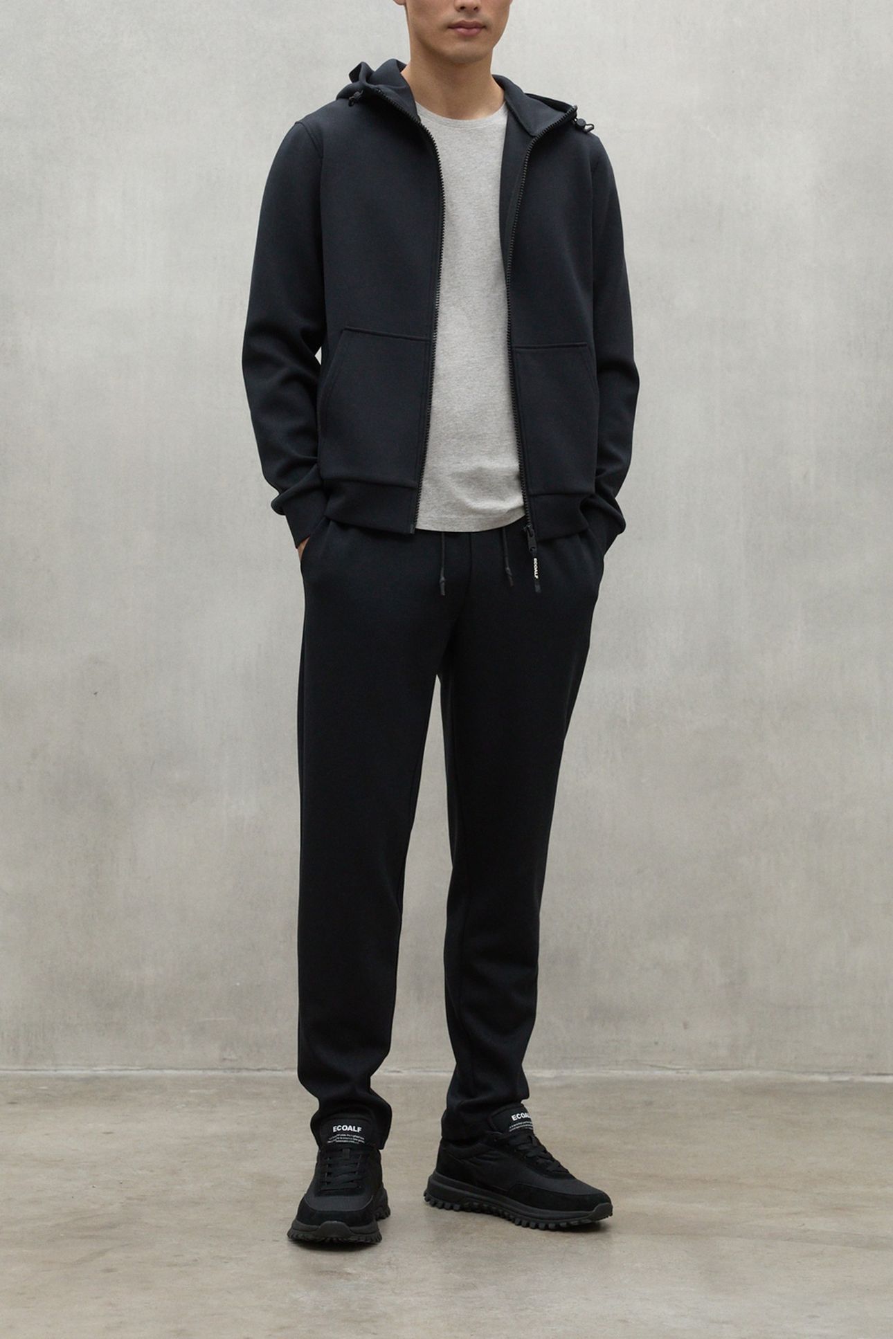 AGADIRALF SWEATSHIRT BLACK 1