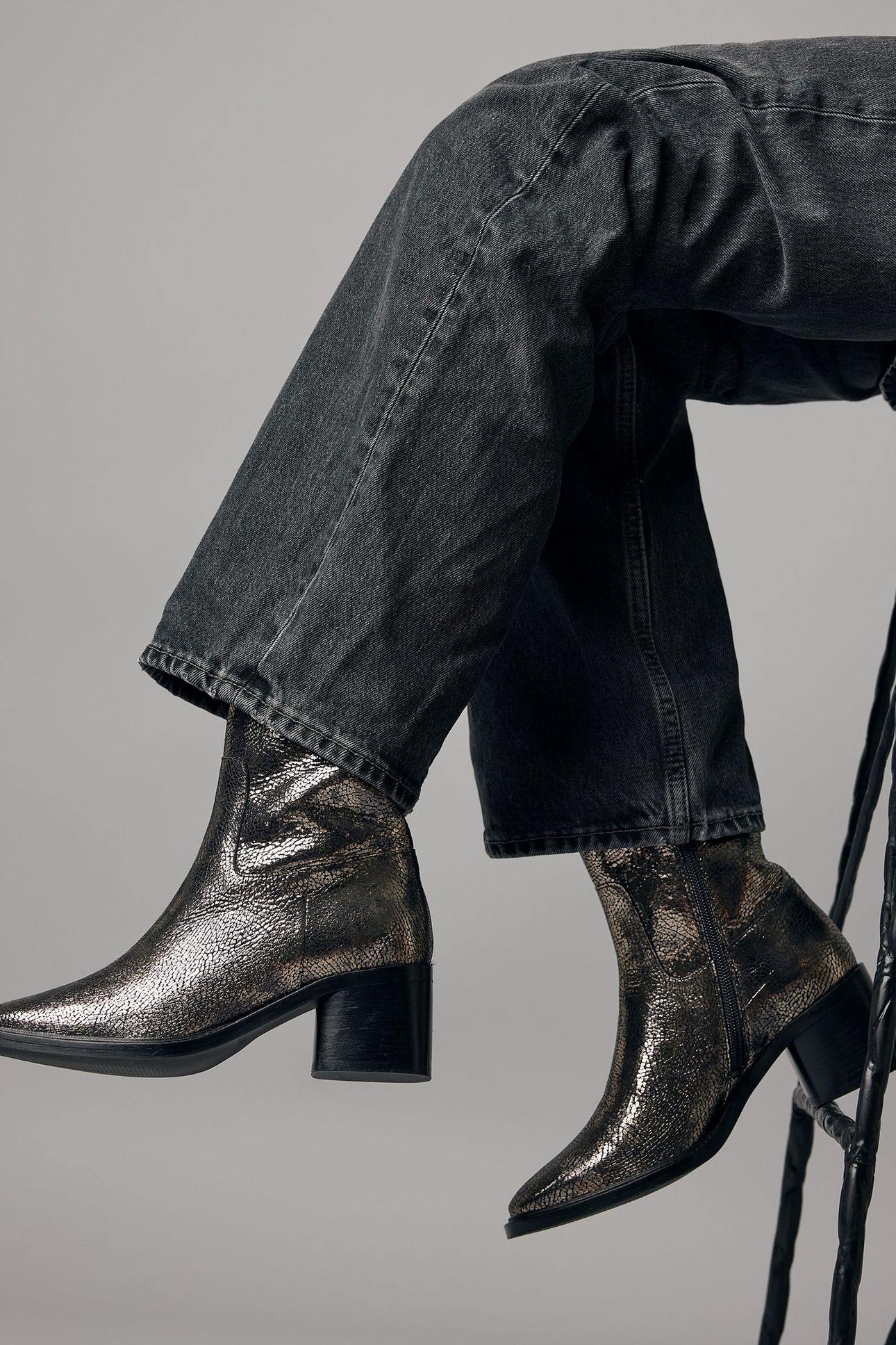 ZOEY CADE ANKLE BOOTS METALLIC 7