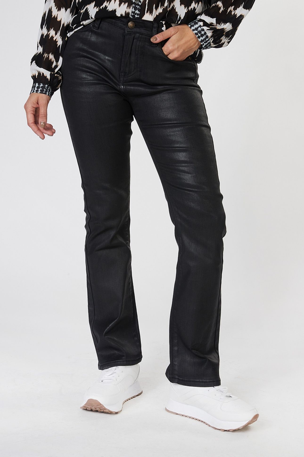TROUSERS COATED FLAIR BLACK 2