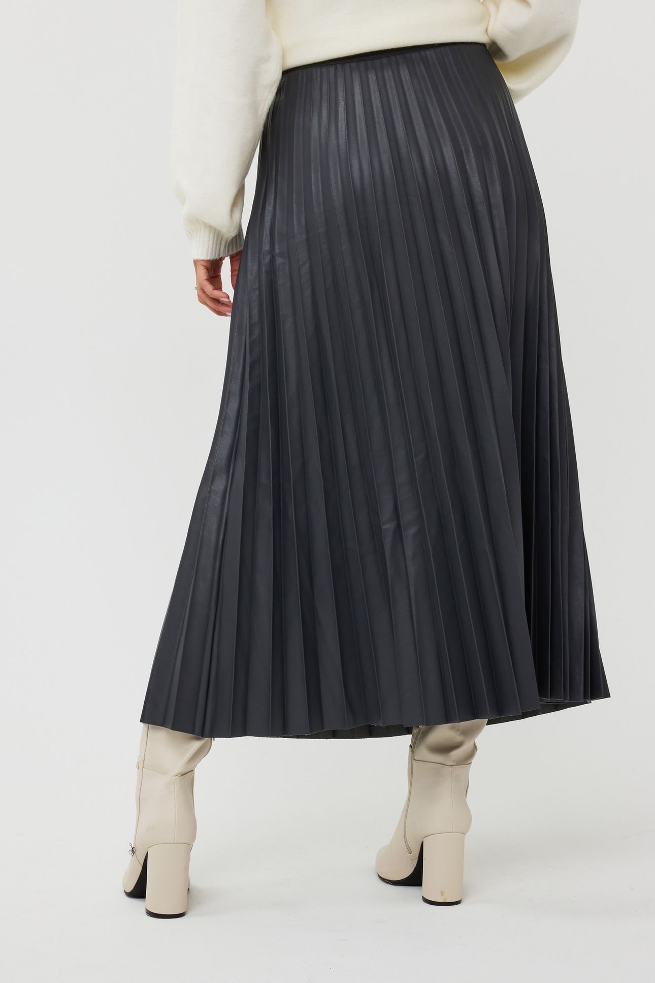 SKIRT PLISSE VEGAN LEATHER GREY 3
