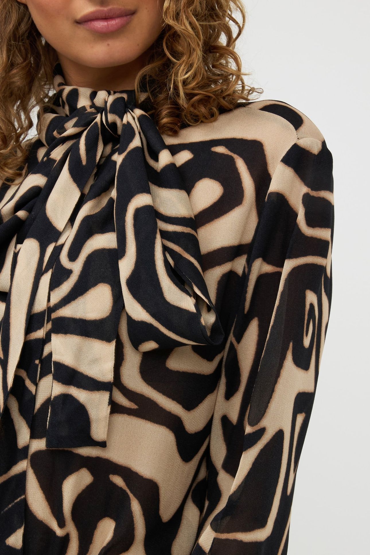 BLOUSE SHAWL COLLAR HARMONY PRINT 6