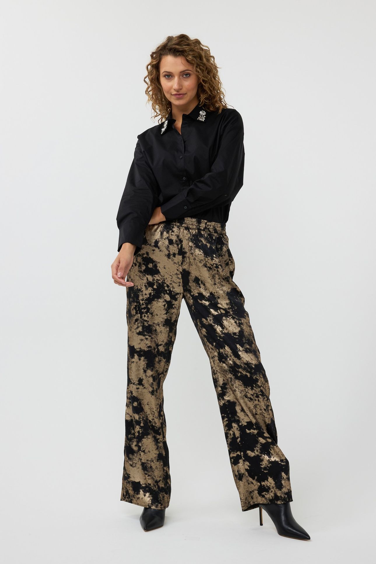 BLOUSE POPLIN BROCHE BLACK 2