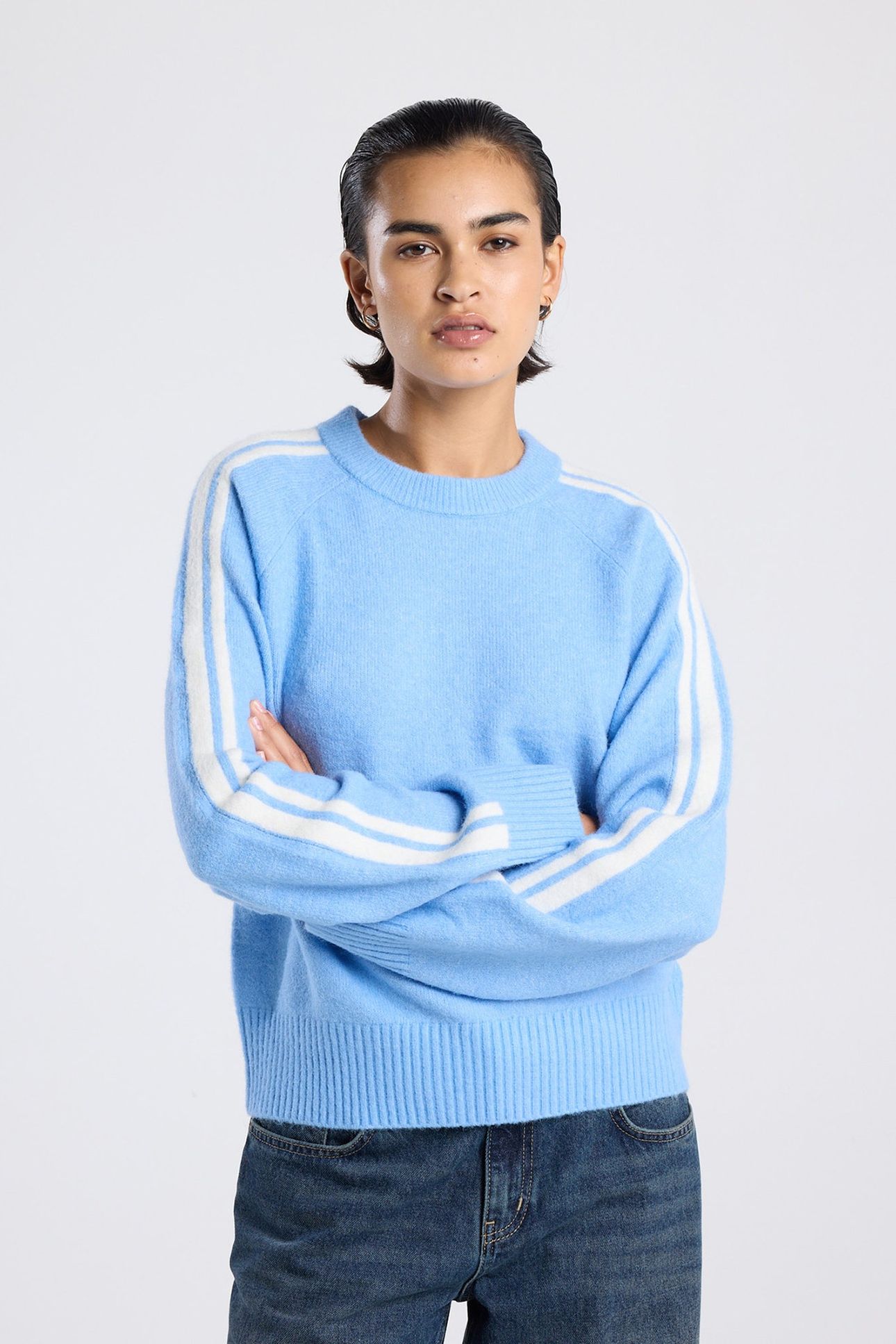 KIRA LIGHT BLUE 2