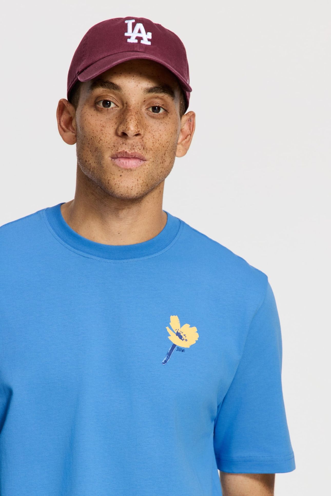 FINN RELAXED FIT UNWIND TEXT T-SHIRT BLUE FIELDS 6