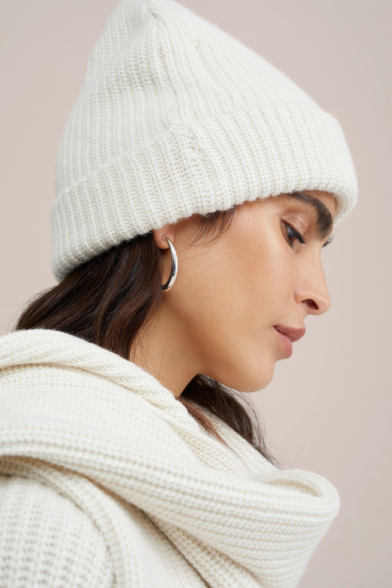 BEENIE WHITE 3