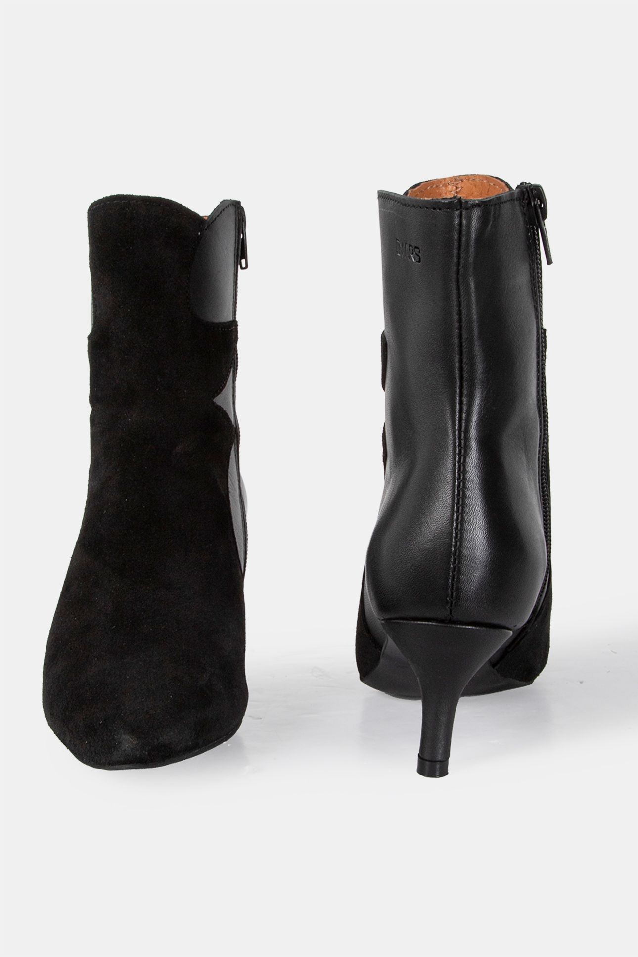 PONZA BLACK 4