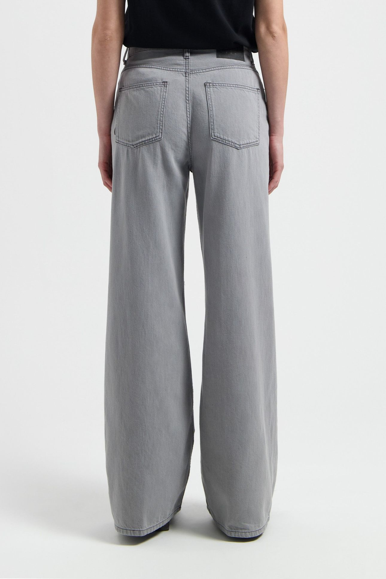 SARA HIGH LOOSE FLOW MARGE GREY 6