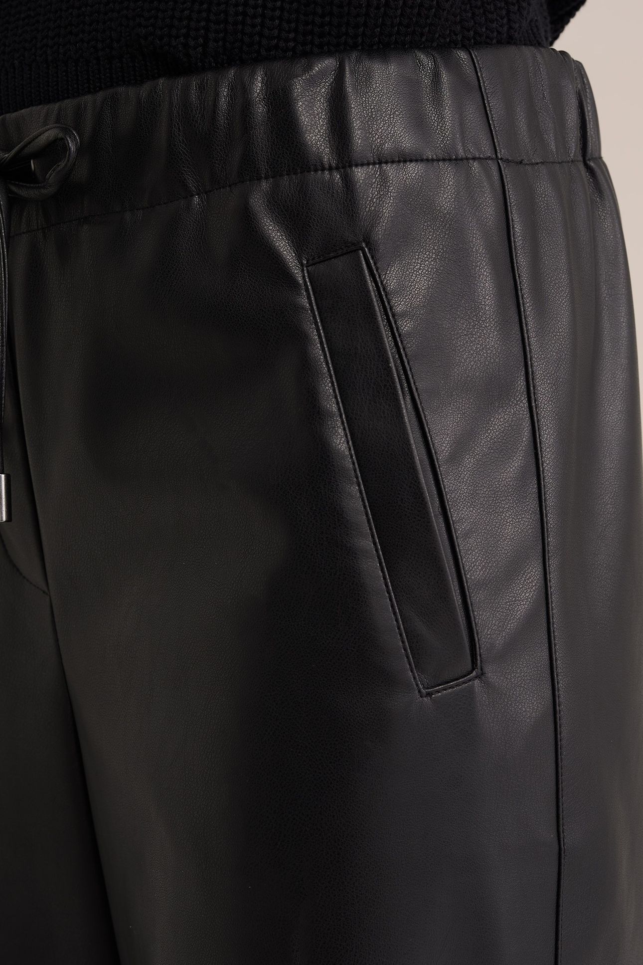 TROUSER BLACK 5