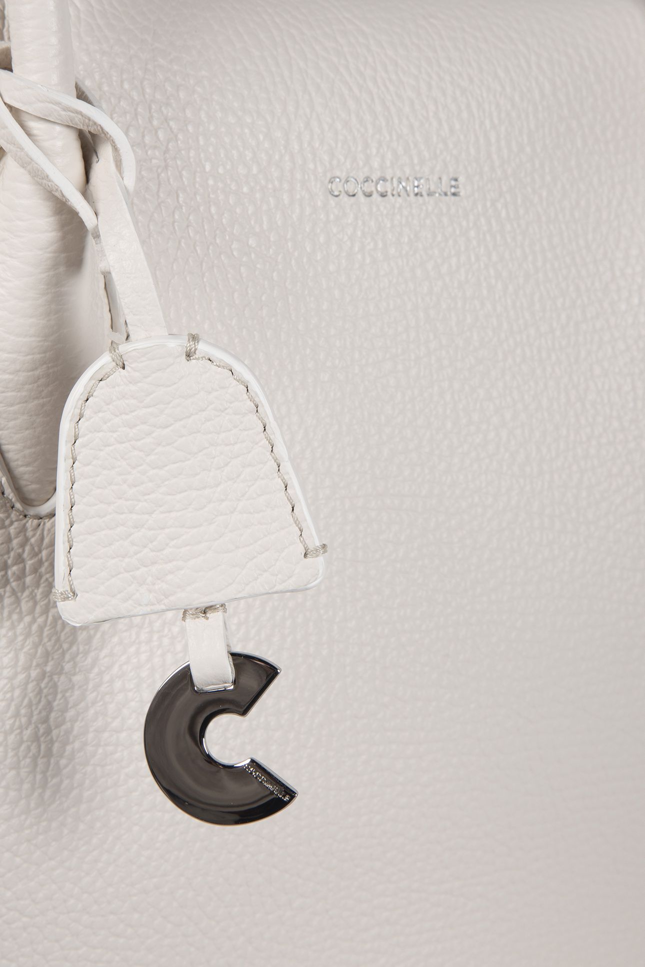 LEATHER MEDIUM SATCHEL BAG IN CREAM 5