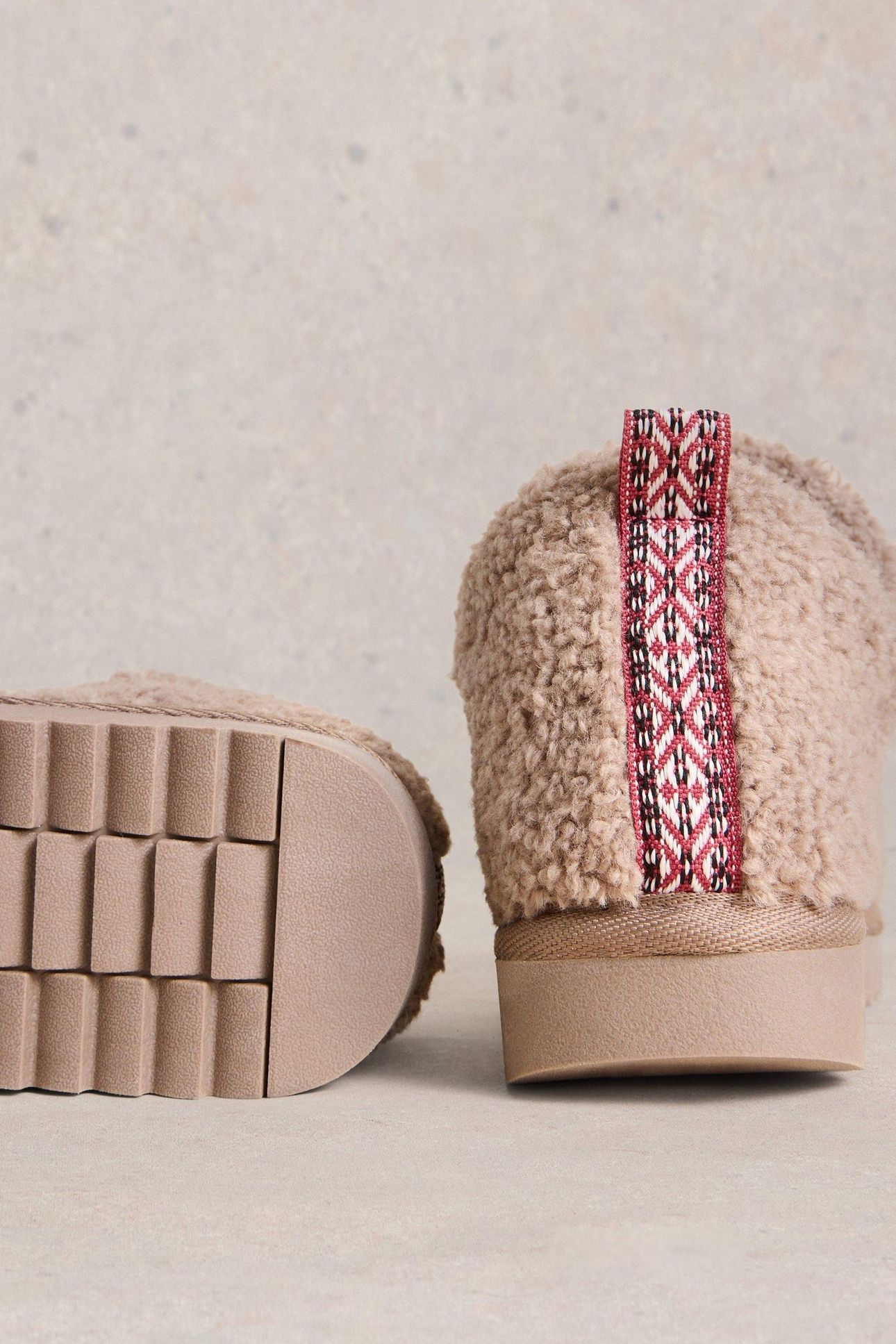 BORG SLIPPER BOOTIE DARK NATURAL 4