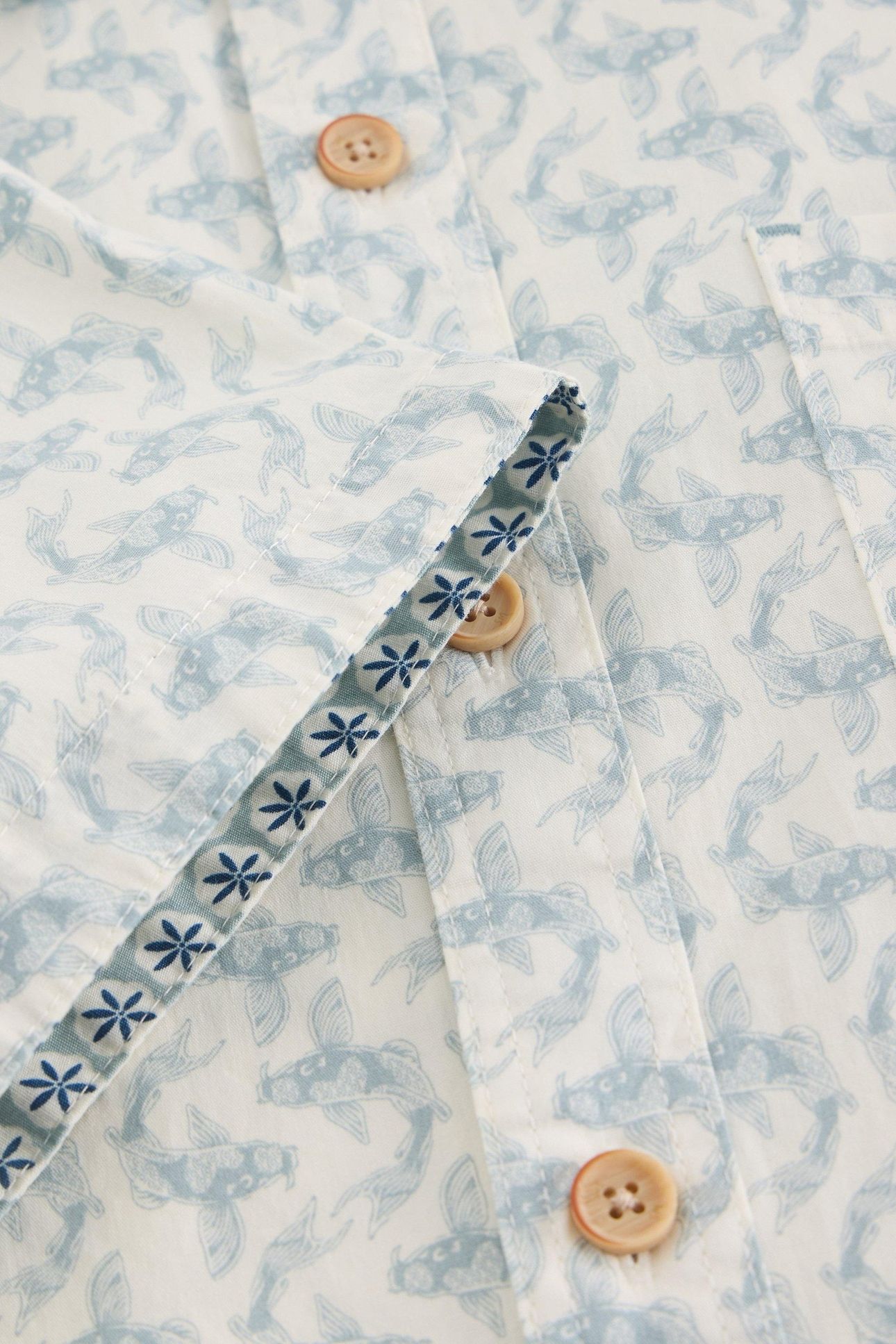 SALCOMBE KOI PRINTED SHIRT WHITE PRINT 4