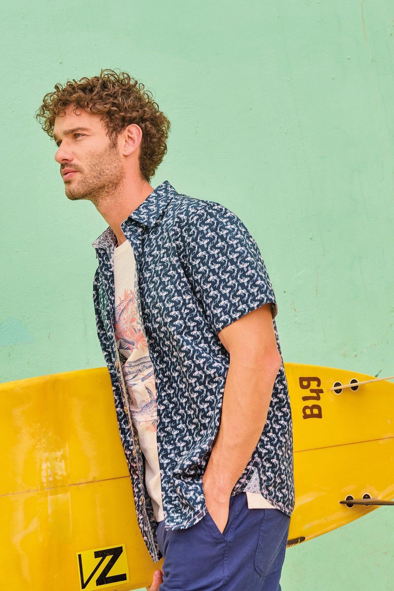 FINSBURY KOI PRINTED SHIRT NAVY PRINT 7
