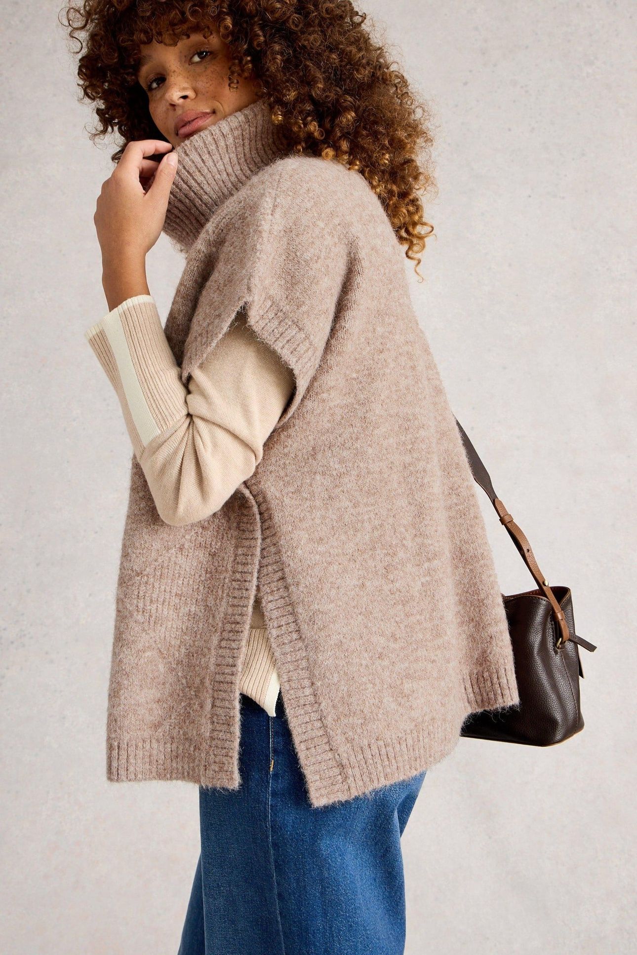 DIAMOND STITCH PONCHO LIGHT NATURAL 6