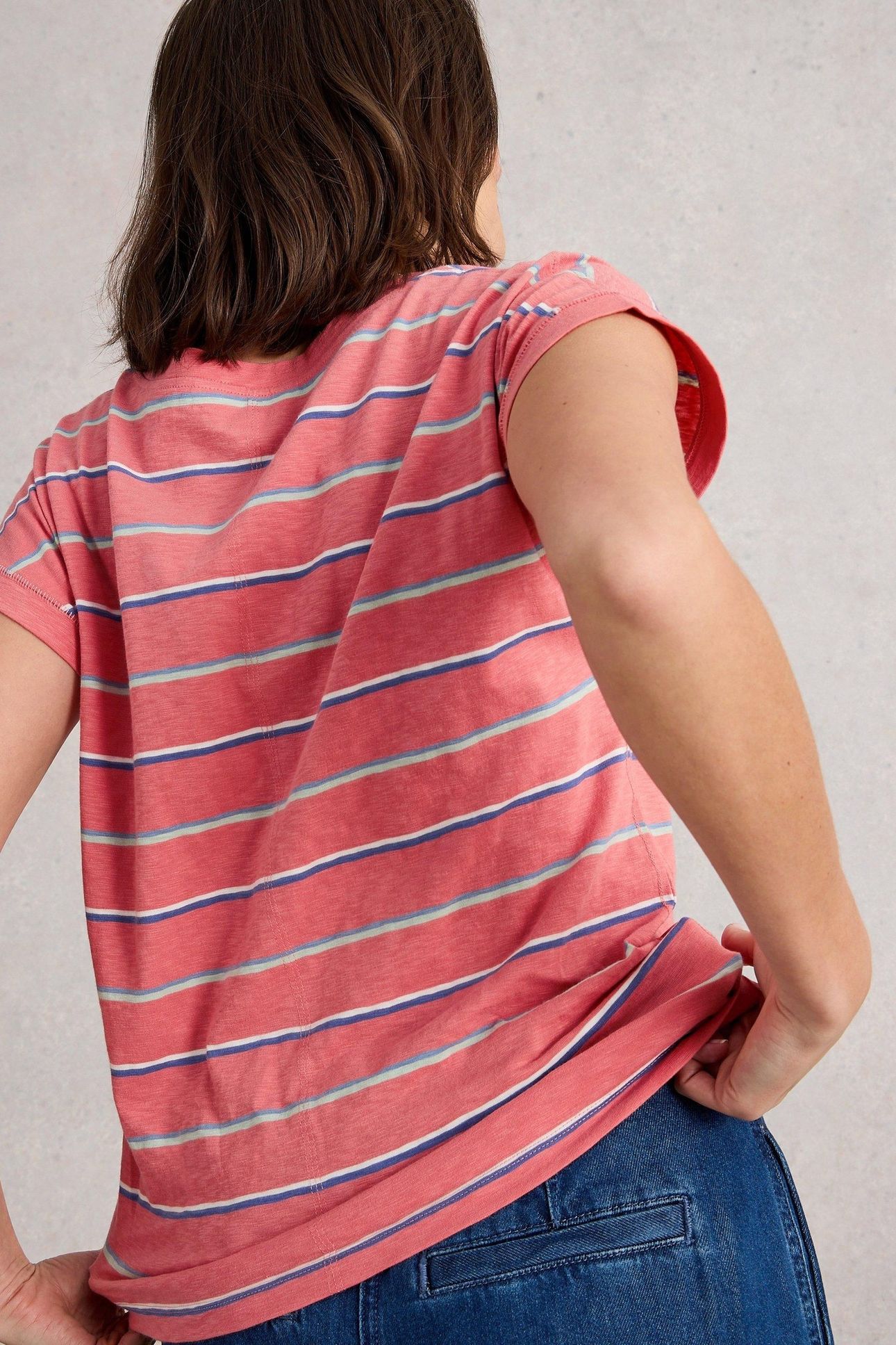 NELLY NOTCH STRIPE NECK TEE CORAL MULTI 2
