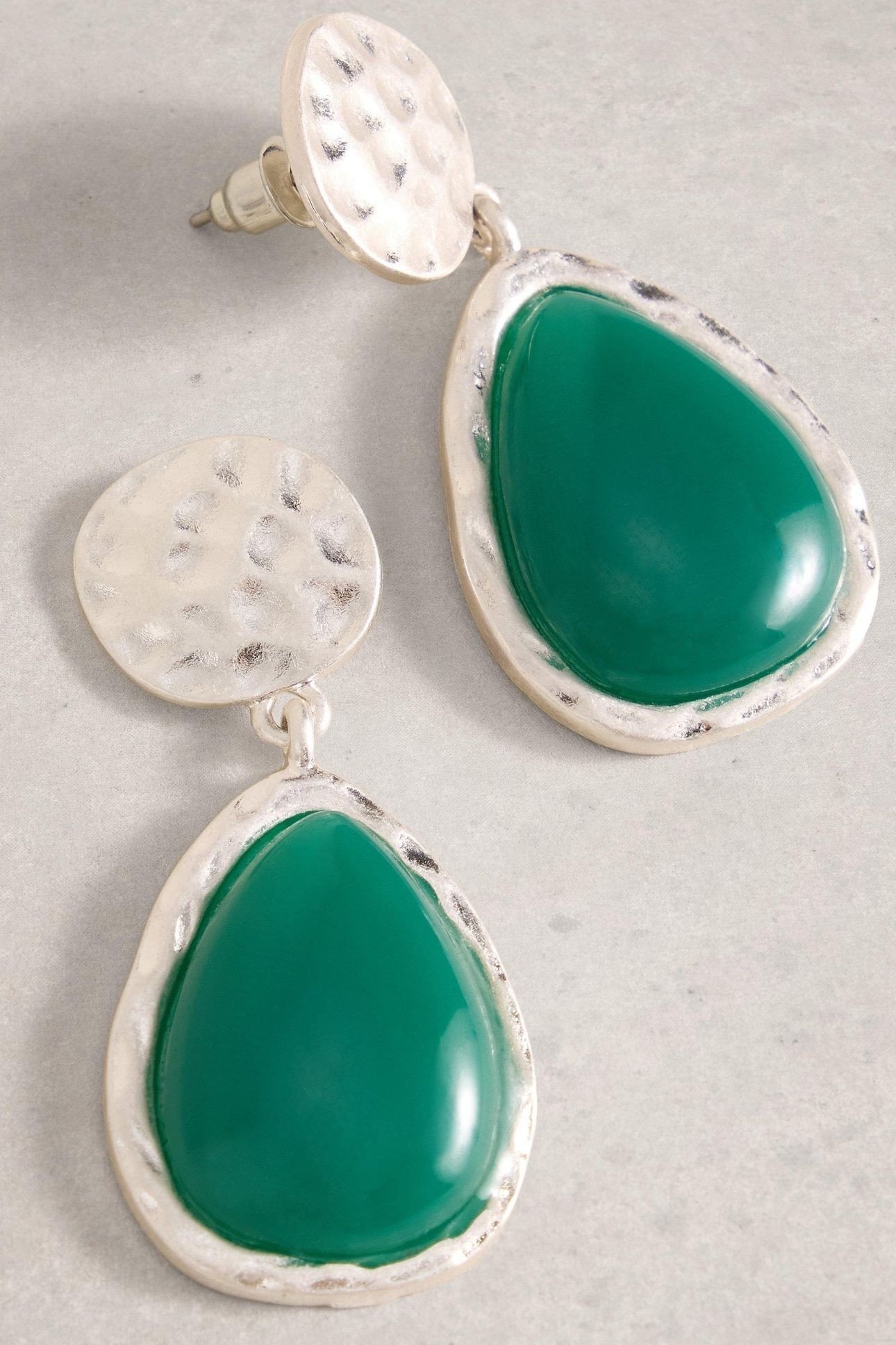 PINE STATEMENT EARRING GREEN MULTI 1