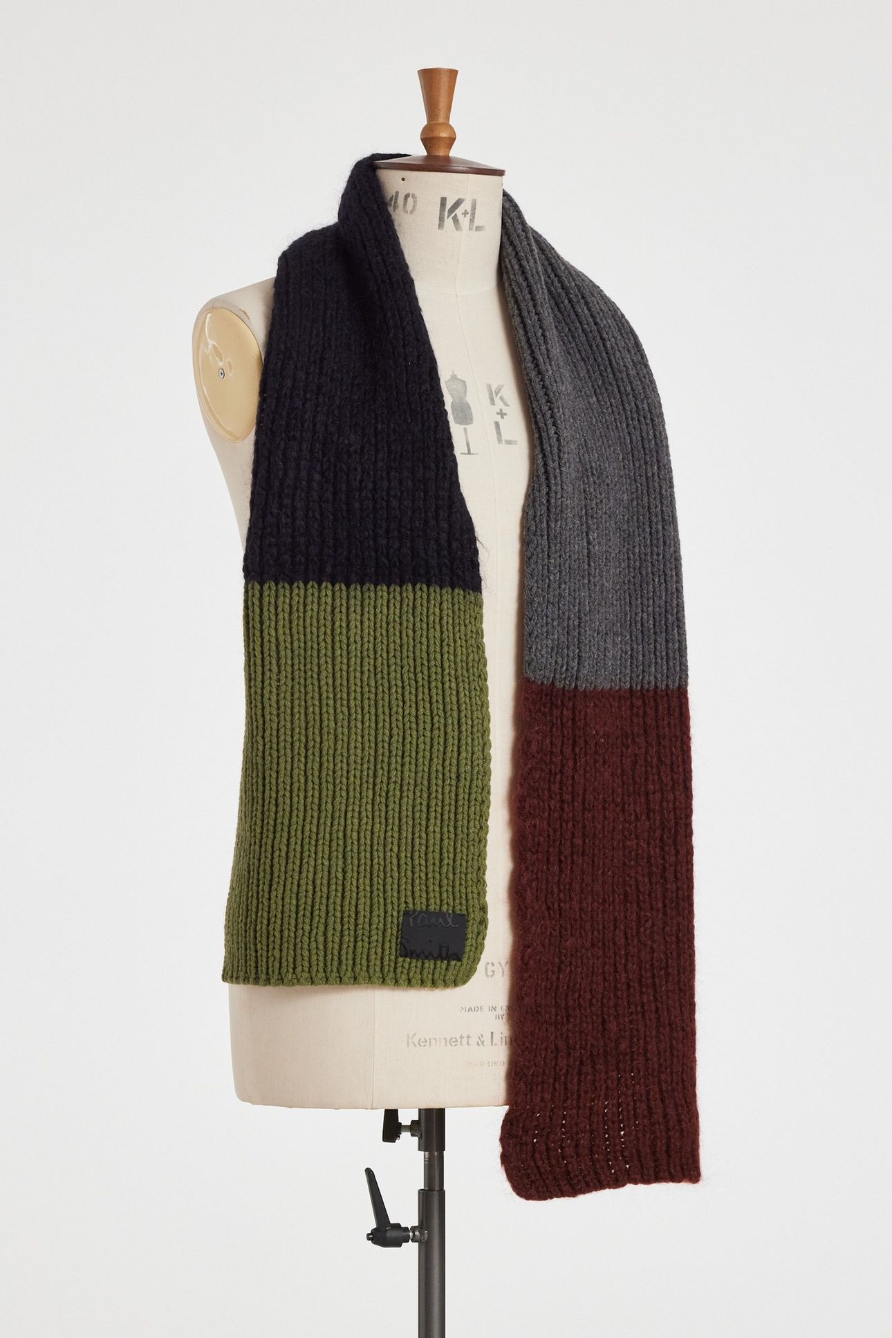 MEN SCARF MOHAIR BLACK 2