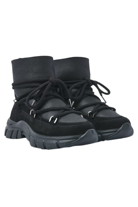 SUE KNIT BLACK 2