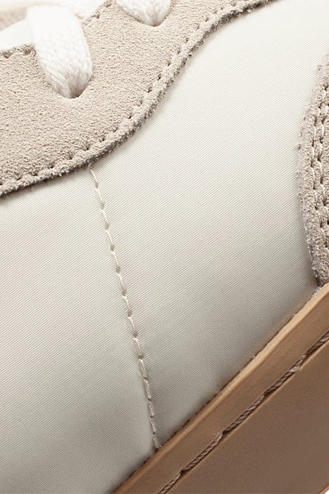 MAY WHISPER WHITE 8