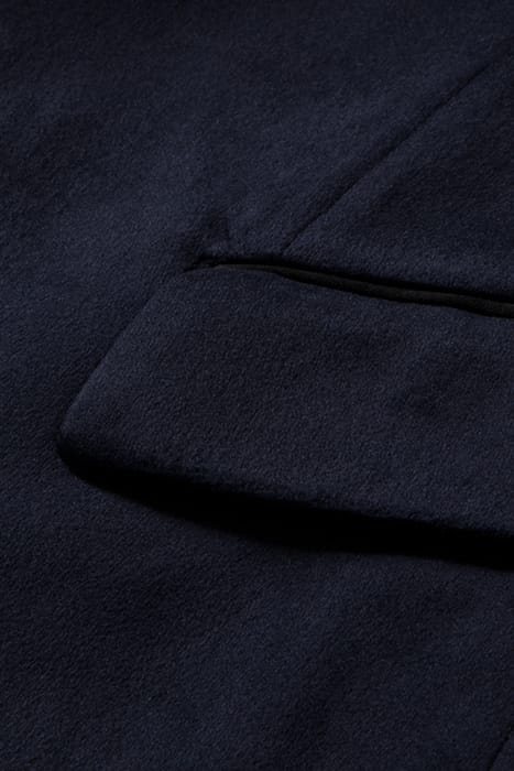 SATIN-LAPEL VELVET BLAZER NIGHT 3