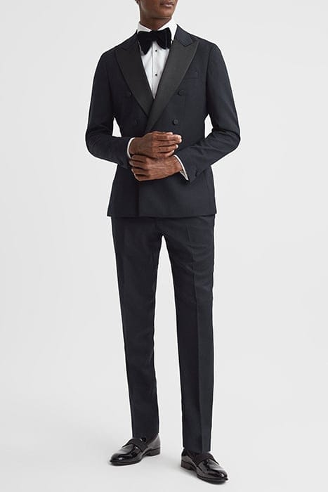 DEAL-DB NAVY BLAZER — THE MODEL IS WEARING A SIZE 38 3