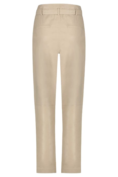 PELIN ALMOND WHITE 4