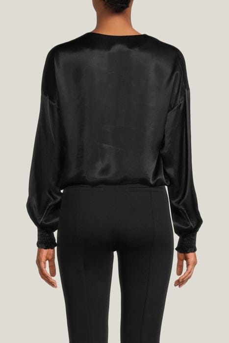BREE TOP BLACK 2