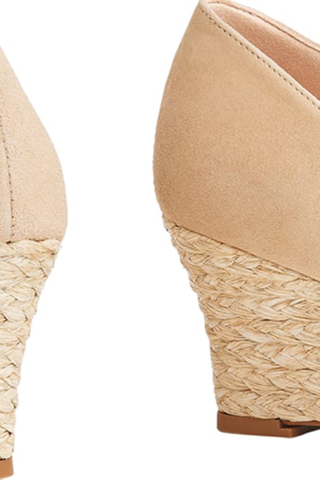EEVI - CLOSED TOE WEDGE TRENCH 3