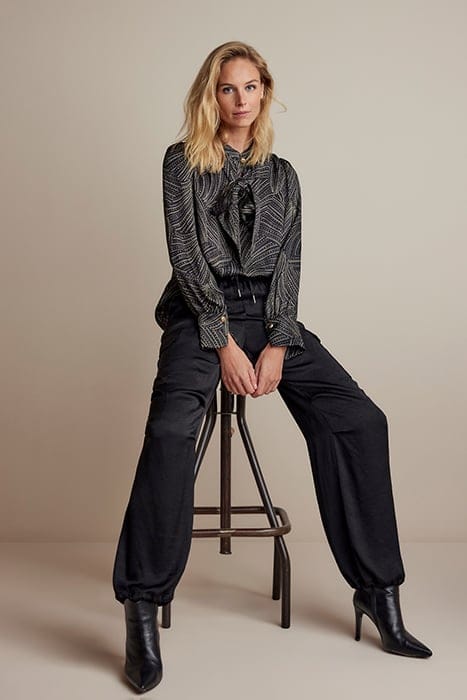25YEARS: TOP SEQUINS PRINT BLACK 1