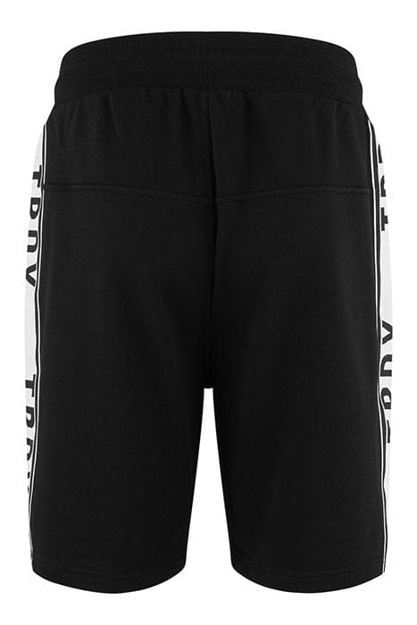 BENJAMIN BLACK 5