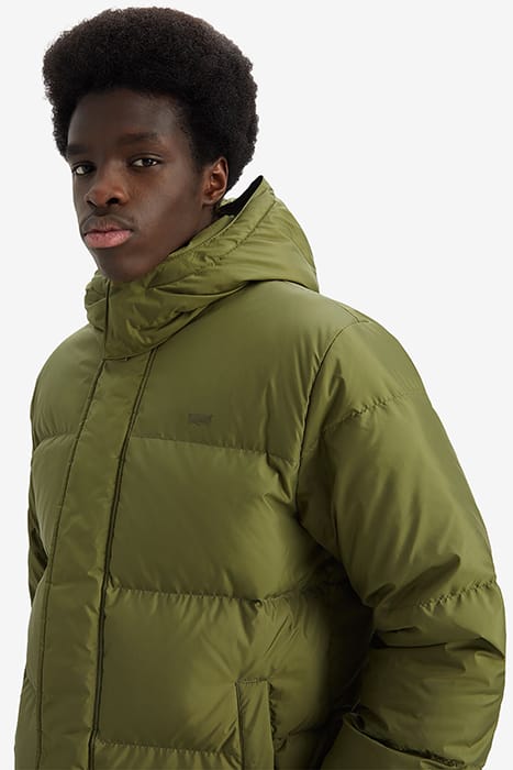 LAUREL PUFFER COAT IN GREEN 5