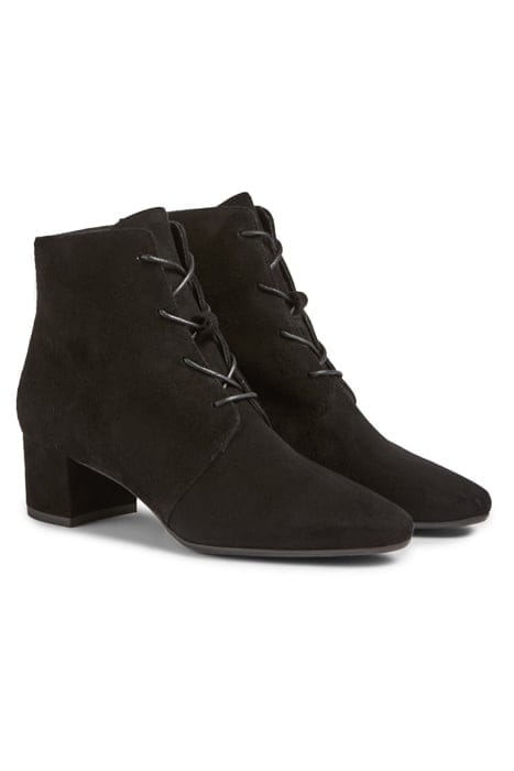 LOLA LIRA UPDATE BLACK 1