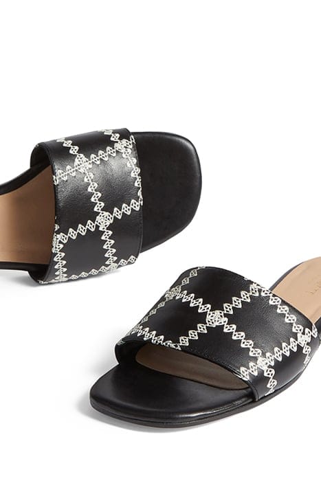 FLS MULE BLACK 4