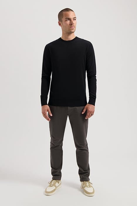 DS_DESTIN CREW BLACK 3