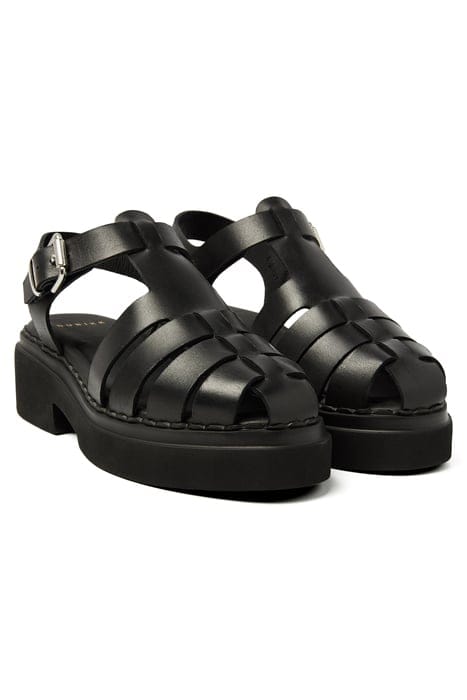 FINN ROMA BLACK LEATHER 2