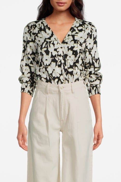 WRAP BLOUSE BLACK NIGHT FLORAL 1