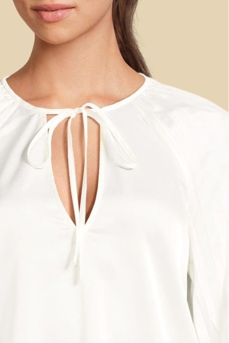 MARCIANO BY GUESS CAMERON BLOUSE PALE PEARL 4