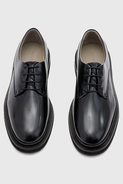 ESCHER DERBY BLACK 5